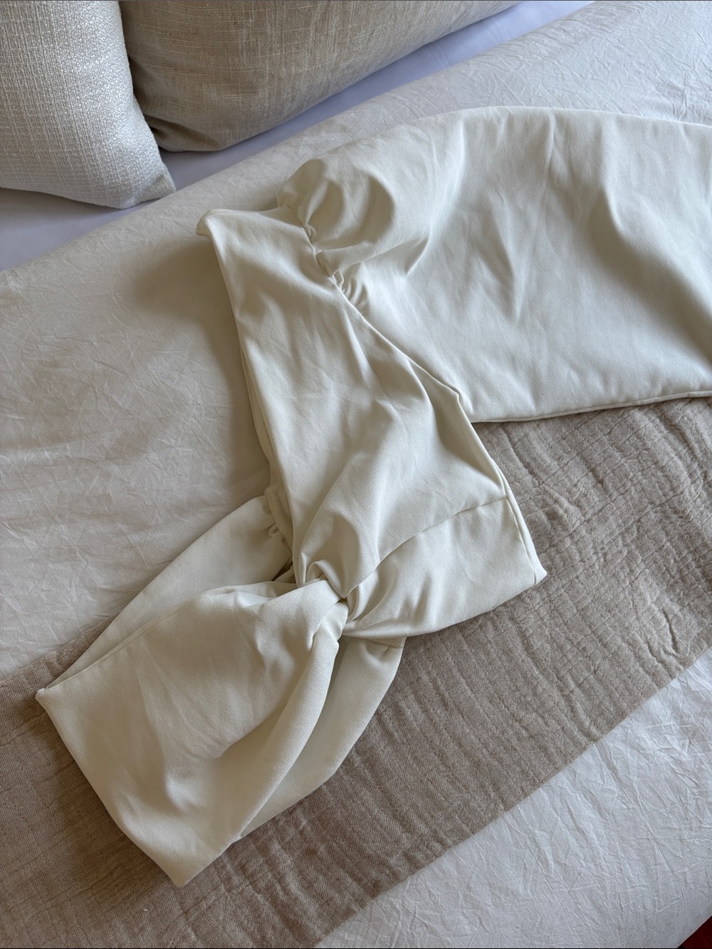 White one shoulder crop top. - Picture 2 of 3